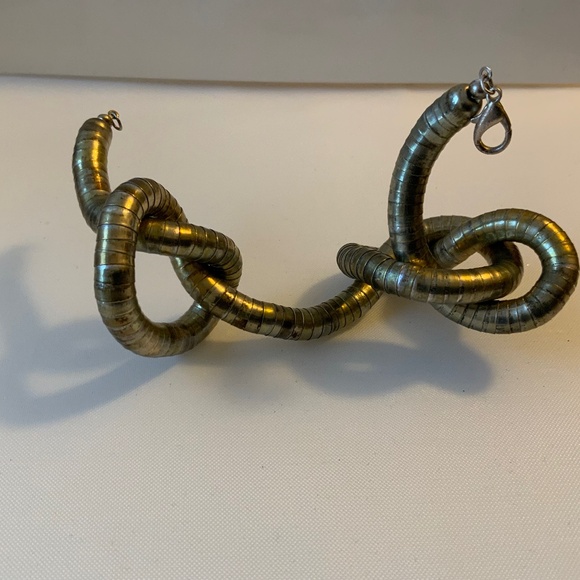 Vintage brutalist maleable metallic necklace/bracelet - Picture 3 of 5